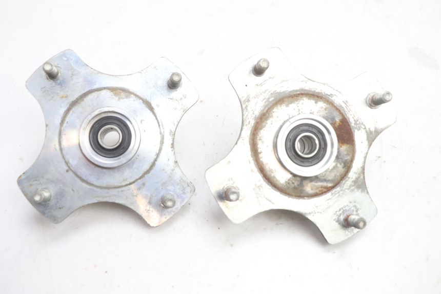 photo de FRONT WHEEL HUB KYMCO MXU R 250 (2004 - 2010) - Technical close-up