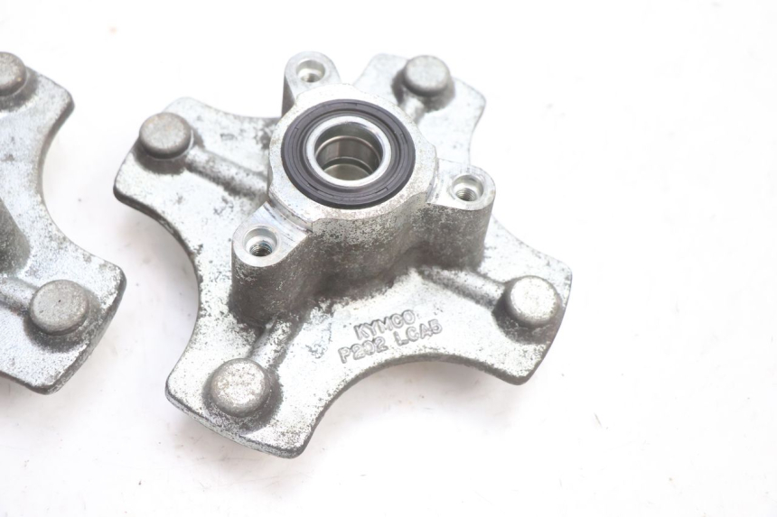 photo de FRONT WHEEL HUB KYMCO MXU R 250 (2004 - 2010) - Checked used part