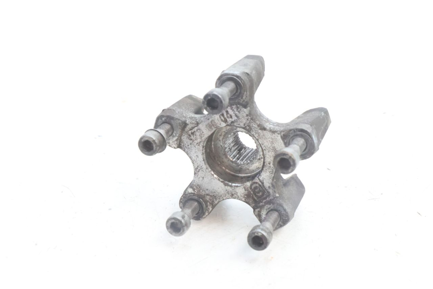 photo de FRONT WHEEL HUB GILERA RUNNER SP 50 (2002 - 2004) - Alternative perspective