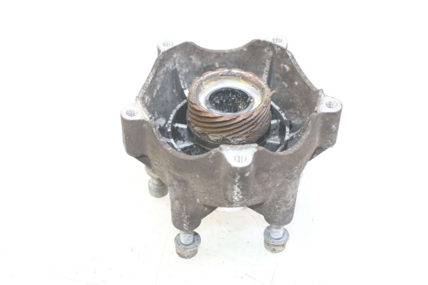 photo de FRONT WHEEL HUB PIAGGIO VESPA LXV 125 (2006 - 2009) - Component detail