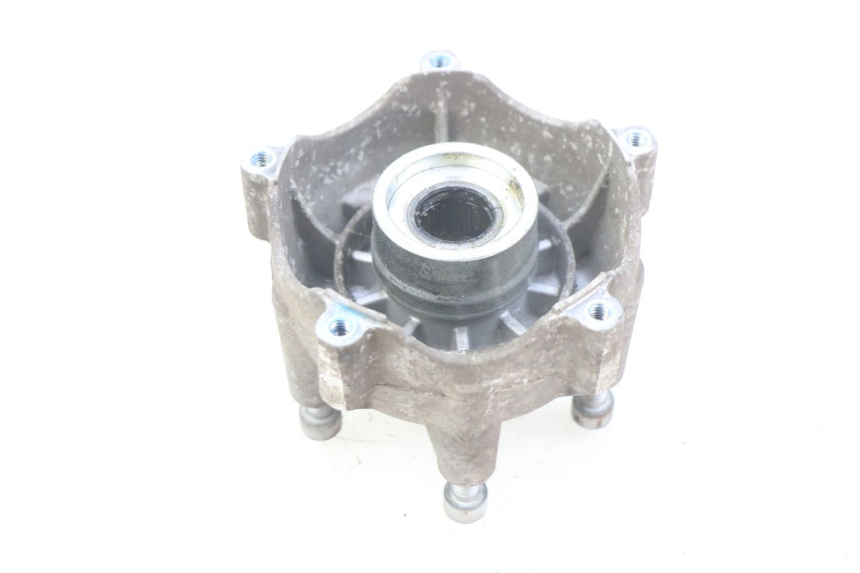 photo de FRONT WHEEL HUB PIAGGIO VESPA PRIMAVERA 2T 50 (2013 - 2018) - Component detail