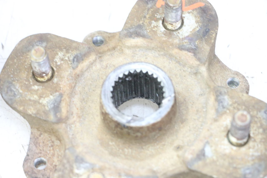 photo de FRONT WHEEL HUB YAMAHA YFM GRIZZLY 550 (2008 - 2015) - Surface and material condition