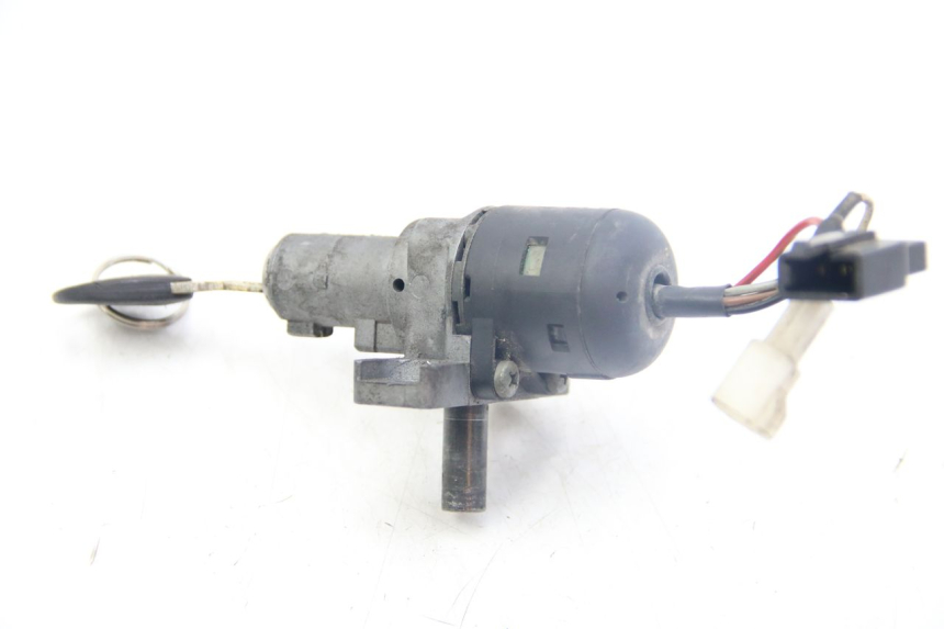 photo de IGNITION SWITCH MBK BOOSTER SPIRIT 50 (1999 - 2003) - Zoom on usage condition