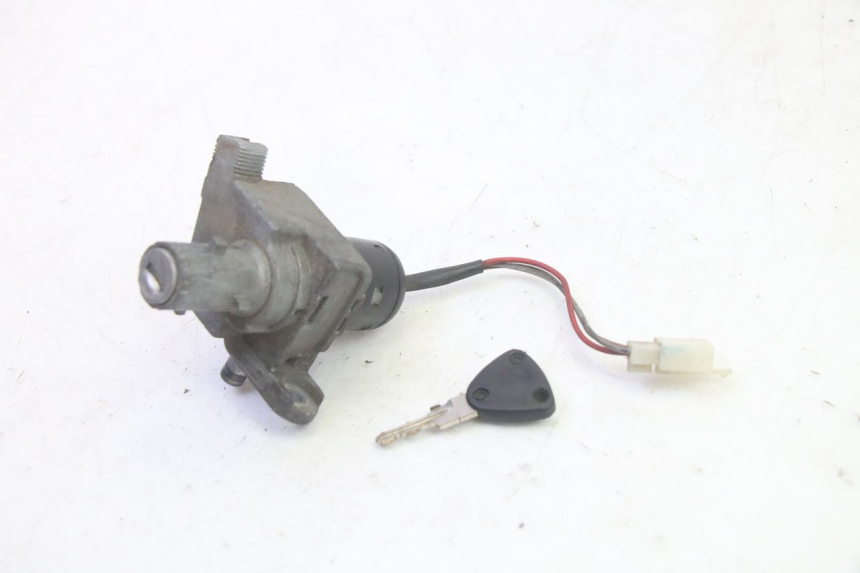 photo de IGNITION SWITCH MBK BOOSTER SPIRIT 50 (2004 - 2017) - Main view