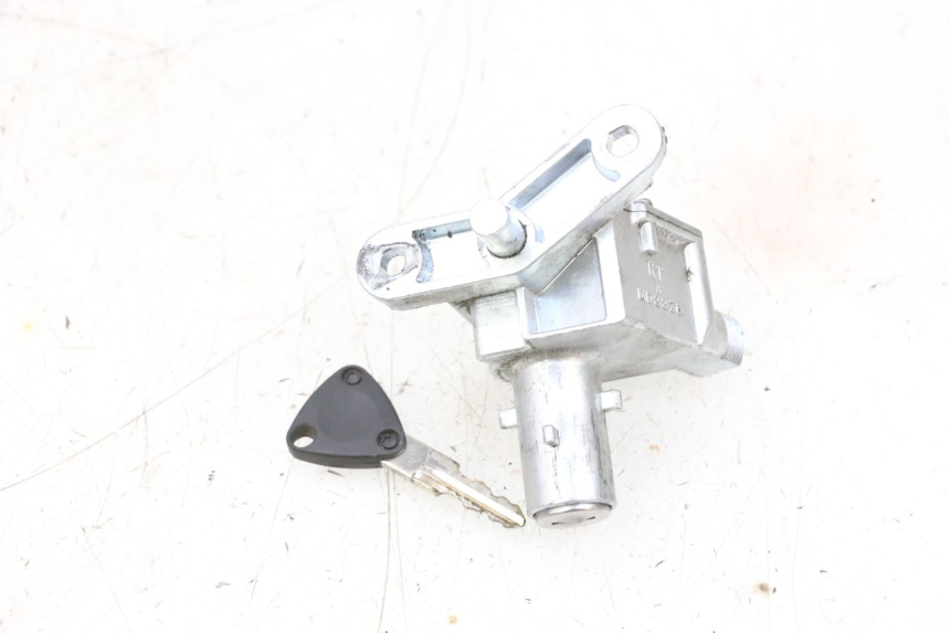 photo de IGNITION SWITCH MBK BOOSTER SPIRIT NAKED 50 (2004 - 2017) - Product overview