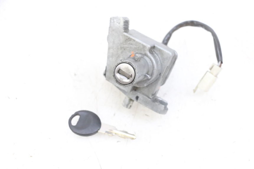 photo de IGNITION SWITCH YAMAHA BW'S EASY 50 (2013 - 2016) - Technical close-up