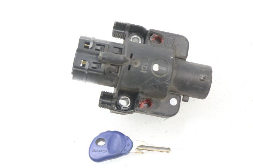photo de IGNITION SWITCH HONDA FES PANTHEON 125 (2003 - 2007) - Component detail