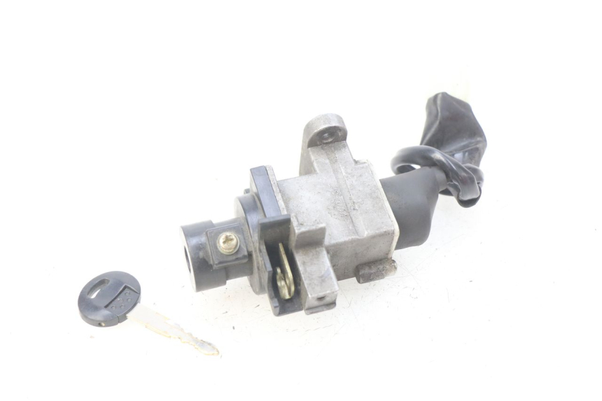 photo de IGNITION SWITCH PEUGEOT KISBEE 4T 50 (2010 - 2017) - Component detail