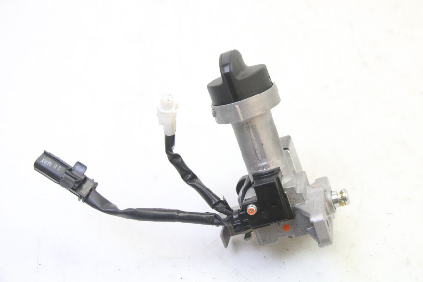 photo de IGNITION SWITCH PIAGGIO MP3 HPE 310 (2024 - 2025) - Component detail