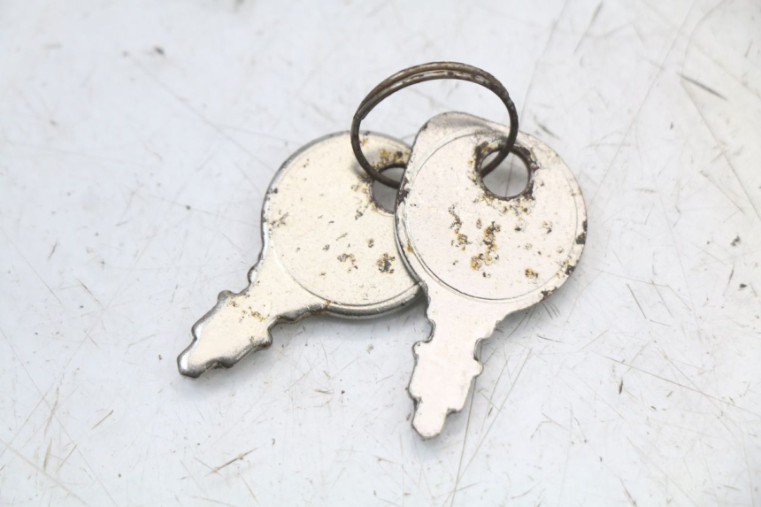 photo de IGNITION SWITCH HONDA TRX 300 (1988 - 2000) - Fixing points details