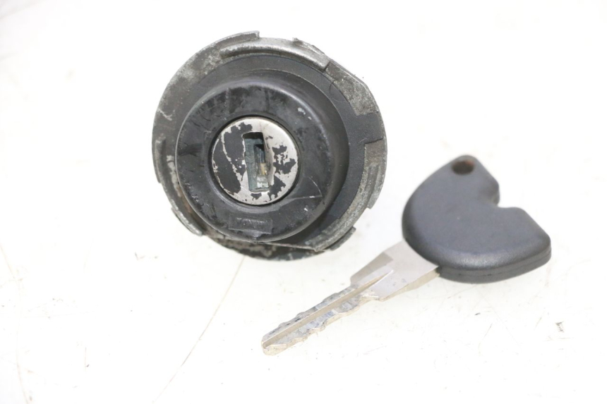 photo de IGNITION SWITCH PIAGGIO VESPA LX 2T 50 (2005 - 2013) - Main view