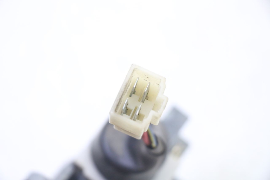 photo de IGNITION SWITCH MBK WAAP 125 (2008 - 2013) - Surface and material condition