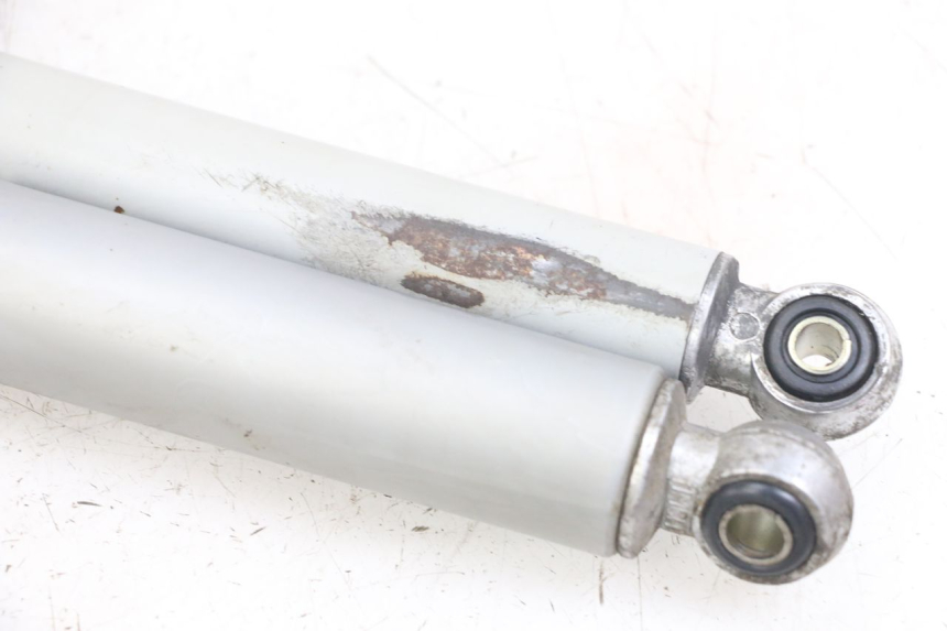 photo de REAR SHOCK ABSORBER PAIR PEUGEOT 103 VOGUE VS2 50 (2004 - 2017) - Fixing points details