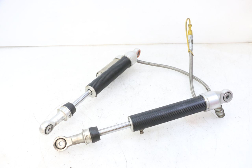 photo de REAR SHOCK ABSORBER PAIR QUADRO 4 4D 350 (2015 - 2018) - Markings and original references