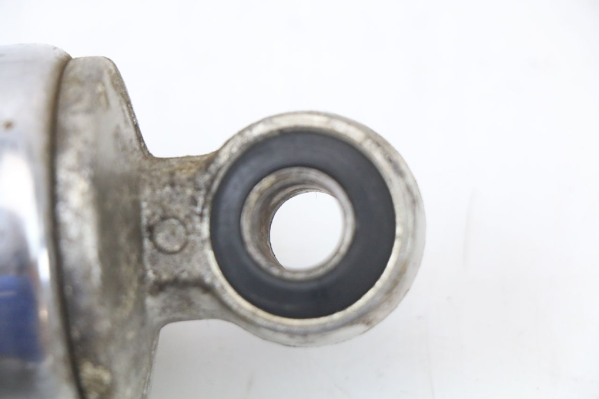 photo de REAR SHOCK ABSORBER SUZUKI GN 125 (1997 - 2000) - Additional view of the item