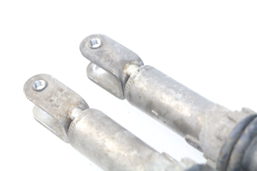 photo de REAR SHOCK ABSORBER SYM GTS EFI ABS 125 (2012 - 2016) - Technical close-up