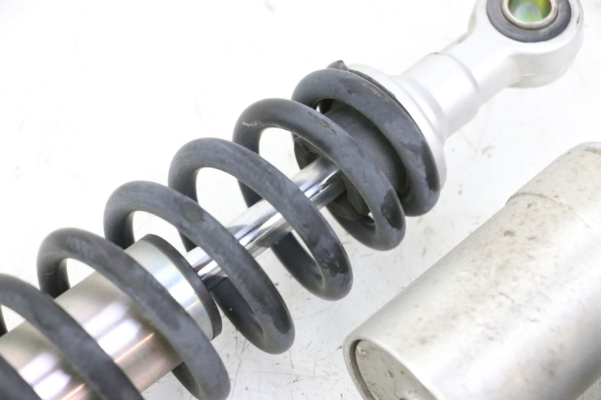 photo de REAR SHOCK ABSORBER KEEWAY K-LIGHT KLIGHT 125 (2018 - 2025) - High-resolution close-up