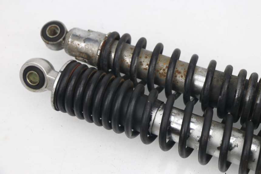 photo de REAR SHOCK ABSORBER KYMCO PULSAR 125 (2008 - 2015) - Zoom on usage condition