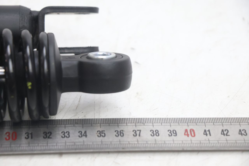 photo de REAR SHOCK ABSORBER JM MOTORS R-MAX TECH 50 (2024 - 2026) - High-resolution close-up