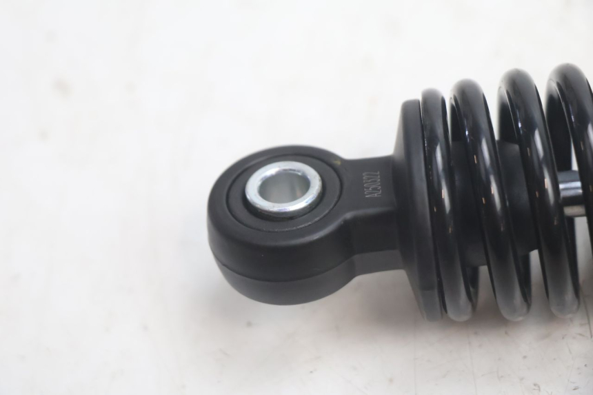 photo de REAR SHOCK ABSORBER JM MOTORS R-MAX TECH 50 (2024 - 2026) - Surface and material condition