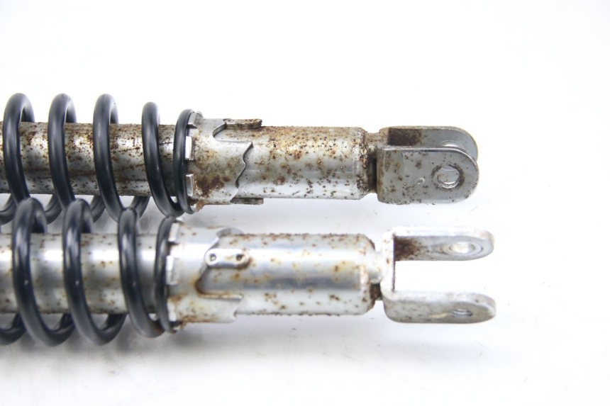 photo de REAR SHOCK ABSORBER PAIR DAELIM S3 125 (2010 - 2017) - Alternative perspective