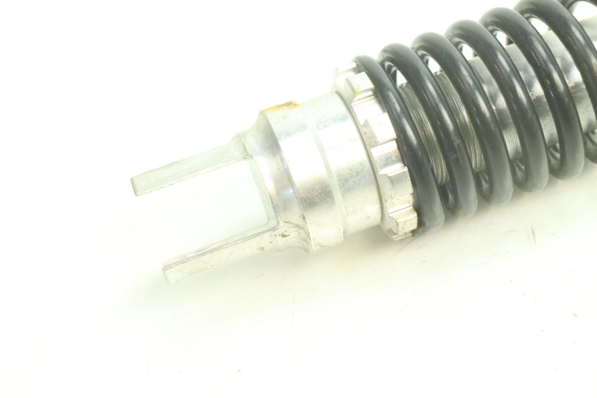 photo de REAR SHOCK ABSORBER BAIKU SAKURA 1 (2021 - 2025) - Technical close-up