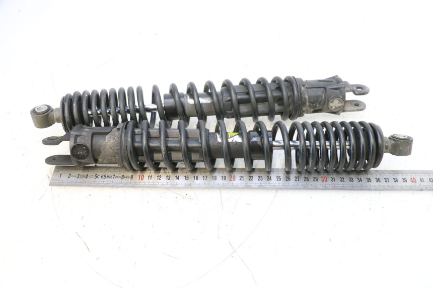 photo de REAR SHOCK ABSORBER PAIR PEUGEOT SATELIS COMPRESSOR K15 125 (2006 - 2009) - Zoom on usage condition