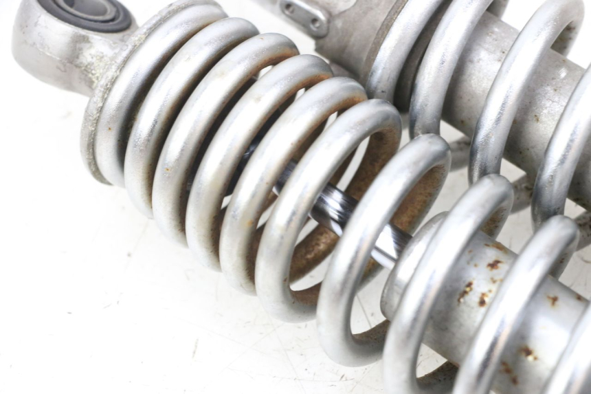 photo de REAR SHOCK ABSORBER SUZUKI VL INTRUDER 125 (2004 - 2007) - Fixing points details