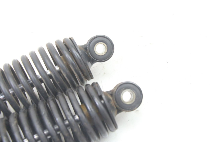 photo de REAR SHOCK ABSORBER PAIR YAMAHA X-MAX XMAX 125 (2010 - 2013) - Technical close-up