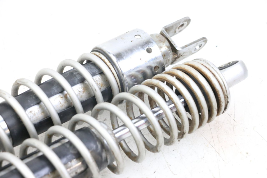photo de REAR SHOCK ABSORBER PAIR KYMCO XCITING 250 (2006 - 2009) - Technical close-up