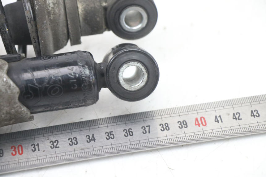 photo de REAR SHOCK ABSORBER PAIR PIAGGIO XEVO - X EVO 125 (2007 - 2017) - Zoom on usage condition