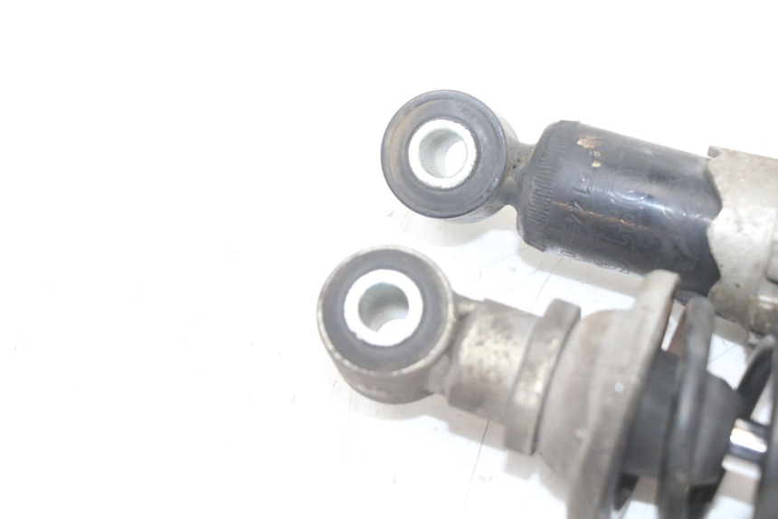 photo de REAR SHOCK ABSORBER PAIR PIAGGIO XEVO - X EVO 125 (2007 - 2017) - Technical close-up