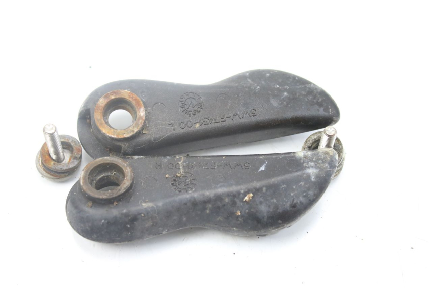 photo de PAIR OF REAR FOOTRESTS YAMAHA BW'S EASY 50 (2013 - 2016) - Zoom on usage condition