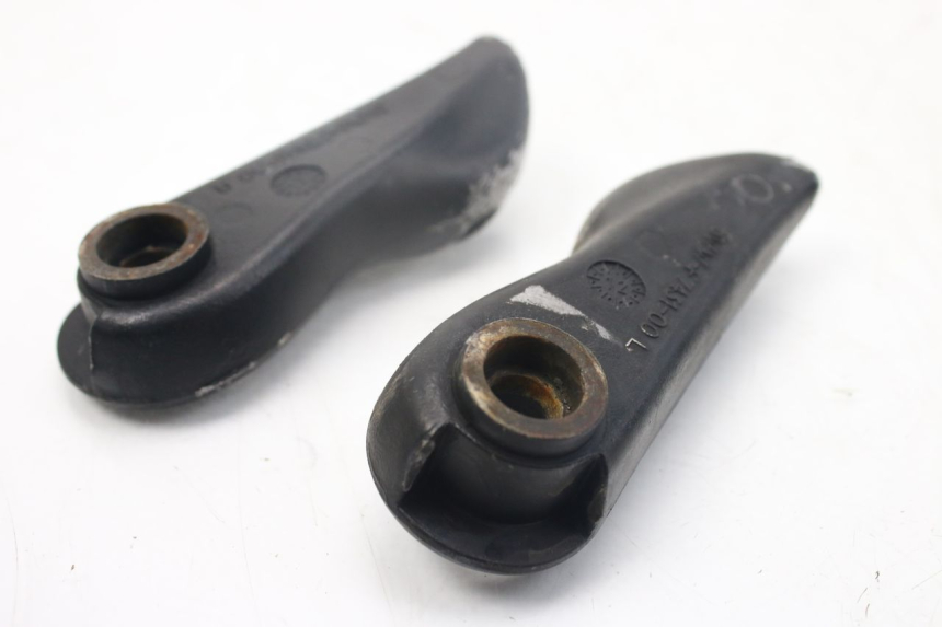 photo de PAIR OF REAR FOOTRESTS YAMAHA BW'S EASY 50 (2013 - 2016) - Component detail