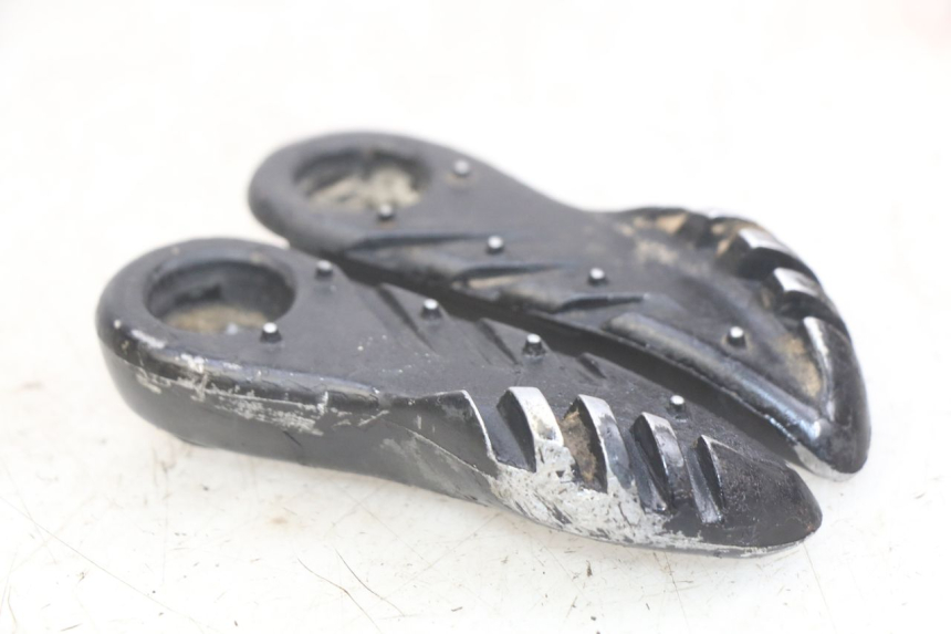 photo de PAIR OF REAR FOOTRESTS YAMAHA BW'S EASY 50 (2013 - 2016) - Alternative perspective