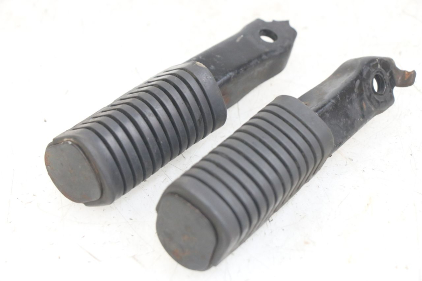photo de PAIR OF REAR FOOTRESTS HONDA CA REBEL 125 (1995 - 2001) - Main view