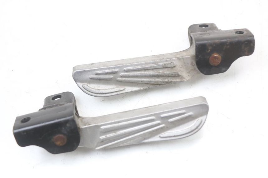 photo de PAIR REAR FOOTRESTS SYM FIDDLE 3 III 50 (2014 - 2020) - Component detail