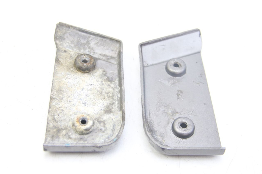 photo de PAIR OF REAR FOOTRESTS TNT MOTOR GRIDO 2T 50 (2010 - 2019) - Alternative perspective