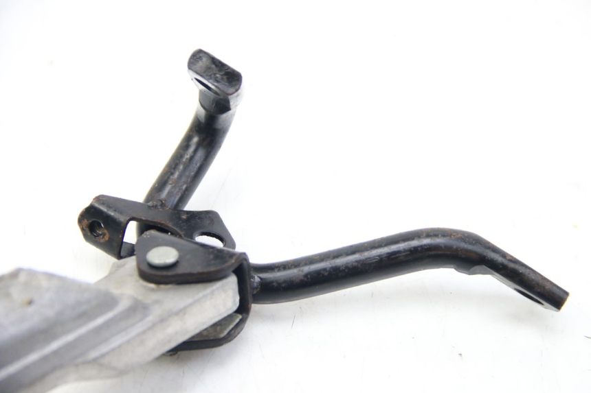 photo de PAIR OF REAR FOOTRESTS REVATTO IMPERATOR 125 (2007 - 2015) - Surface and material condition