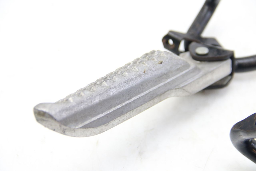 photo de PAIR OF REAR FOOTRESTS REVATTO IMPERATOR 125 (2007 - 2015) - Checked used part