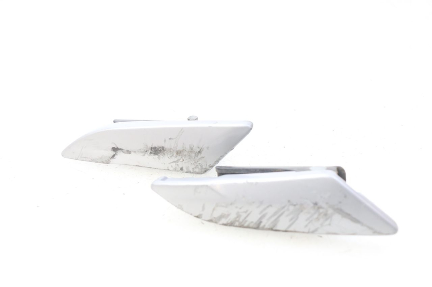 photo de PAIR OF REAR FOOTRESTS PIAGGIO LIBERTY IGET 4T 50 (2015 - 2020) - Component detail