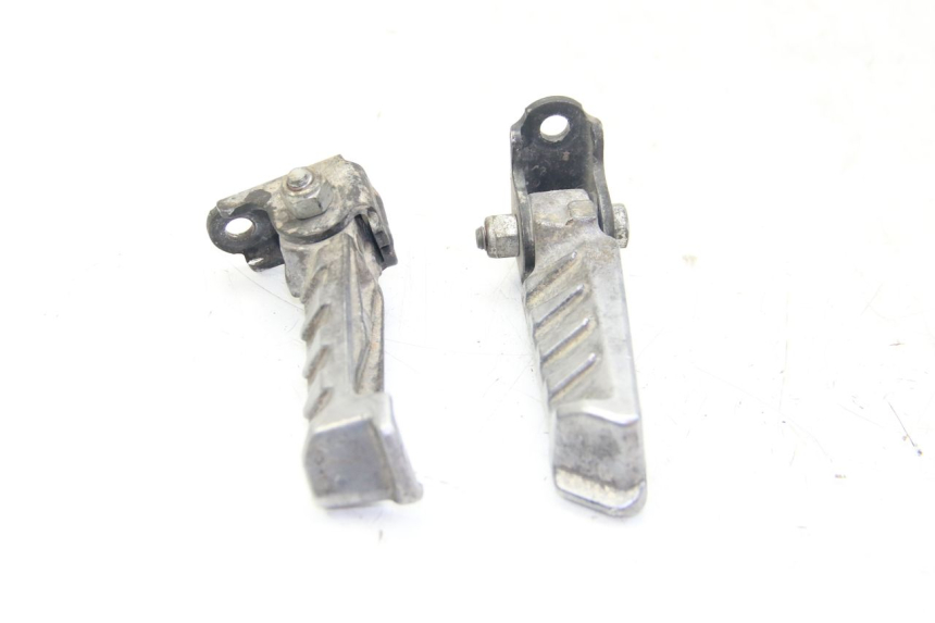 photo de PAIR OF REAR FOOTRESTS PEUGEOT LUDIX 50 (2008 - 2017) - Main view