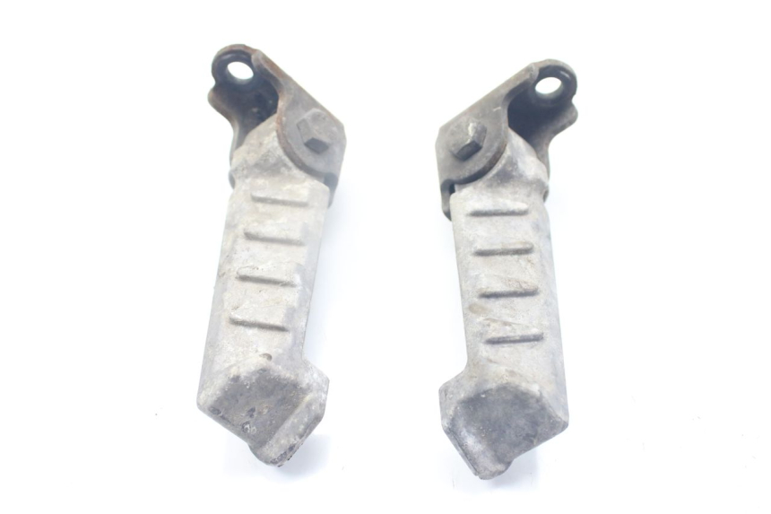 photo de PAIR OF REAR FOOTRESTS PEUGEOT LUDIX SNAKE 2T 50 (2004 - 2014) - Zoom on usage condition
