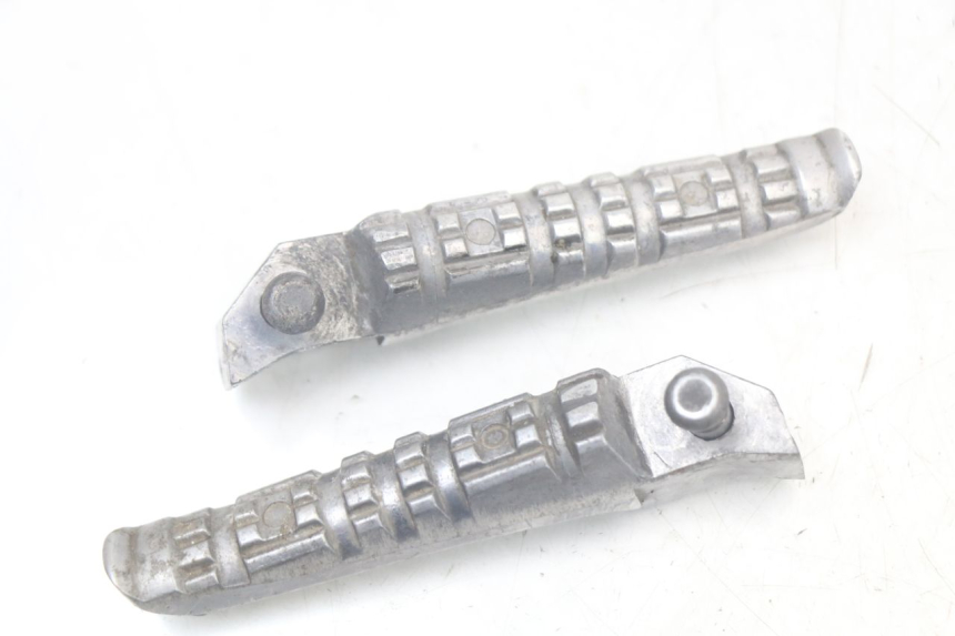 photo de PAIR REAR FOOTRESTS MBK MACH G AC 50 (2002 - 2014) - Main view