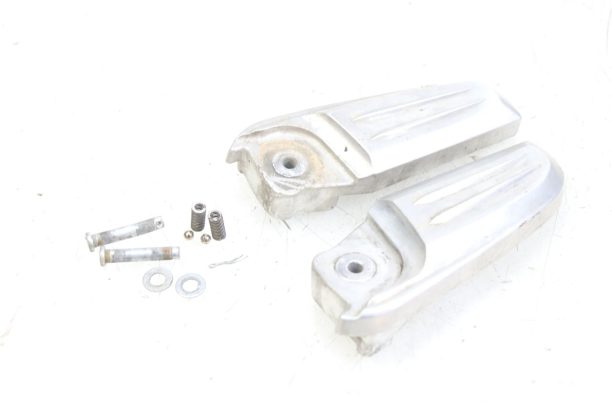 photo de PAIR OF REAR FOOTRESTS HONDA PCX (JF47) 125 (2012 - 2013) - Main view