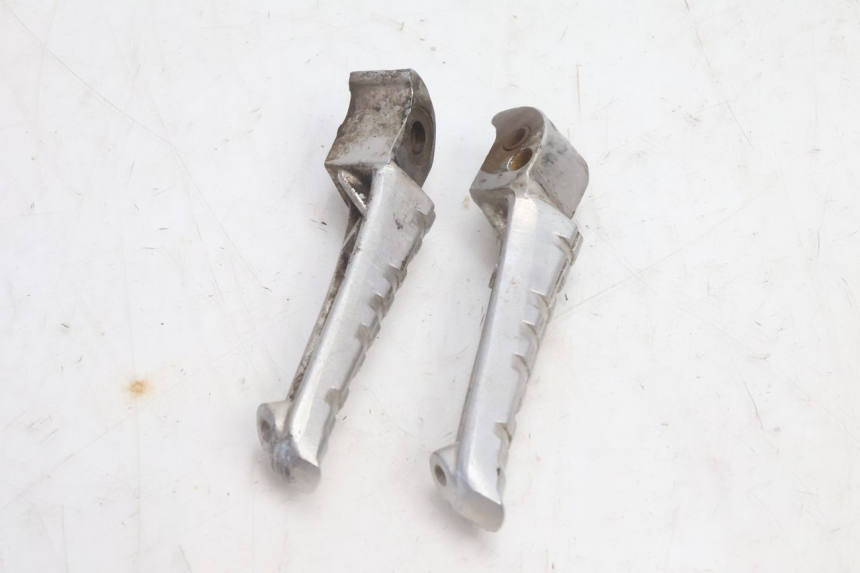 photo de PAIR REAR FOOTRESTS MZ RT 125 (2000 - 2008) - Component detail