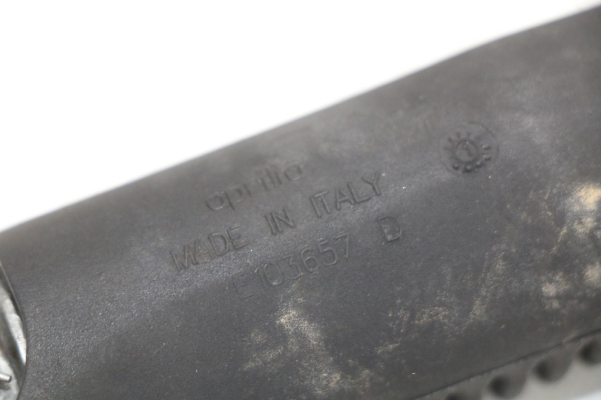 photo de PAIR REAR FOOTRESTS APRILIA SCARABEO GT 125 (1999 - 2007) - Product overview