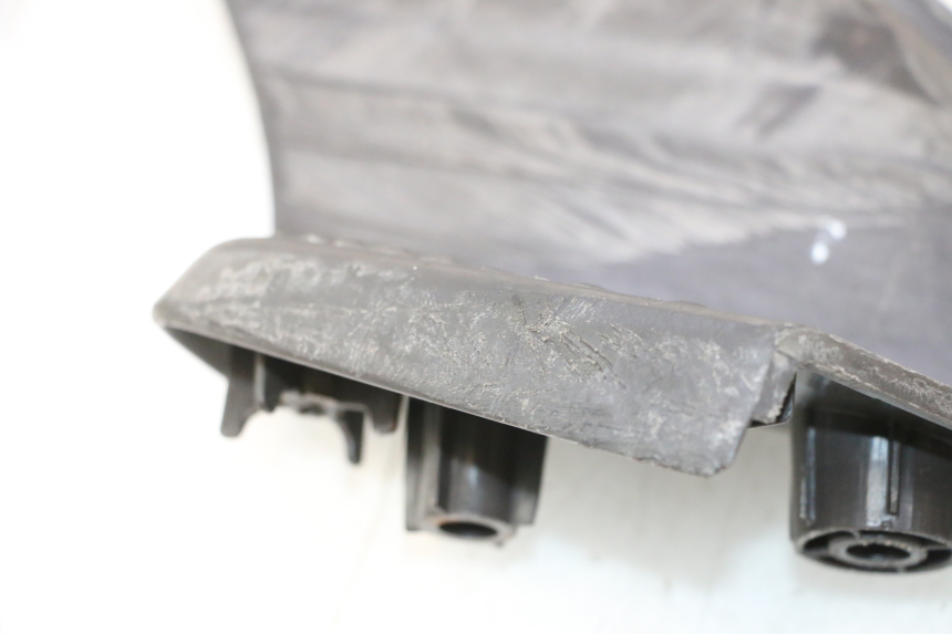 photo de PAIR REAR FOOTRESTS YAMAHA SLIDER 50 (1999 - 2004) - Distinctive features