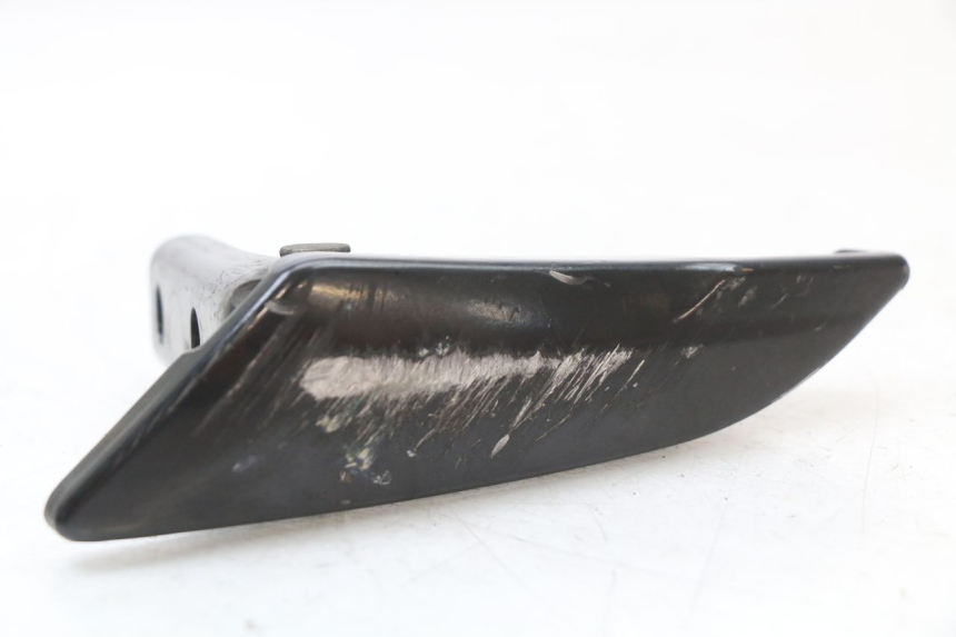 photo de PAIR OF REAR FOOTRESTS APRILIA SR 2T 50 (2018 - 2022) - Alternative perspective