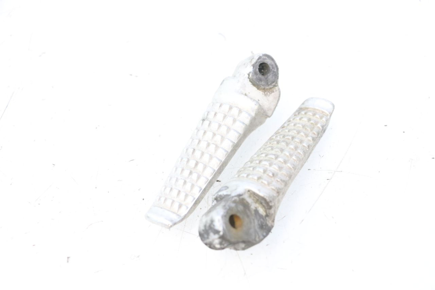 photo de PAIR REAR FOOTRESTS SUZUKI SV S 650 (2003 - 2009) - Component detail